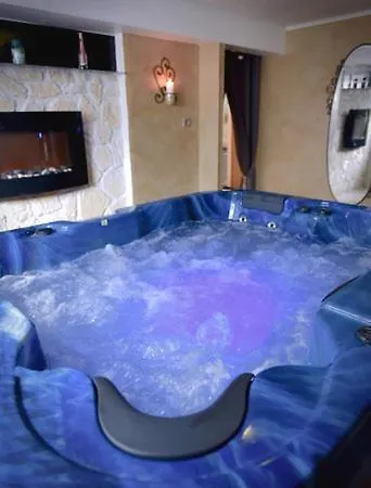 ゲストハウス Jacuzzi Et Sauna Privatifs Volmerange-Les-Mines