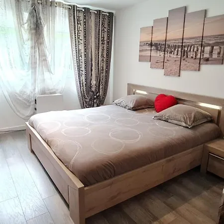 Guest house Jacuzzi Et Sauna Privatifs *