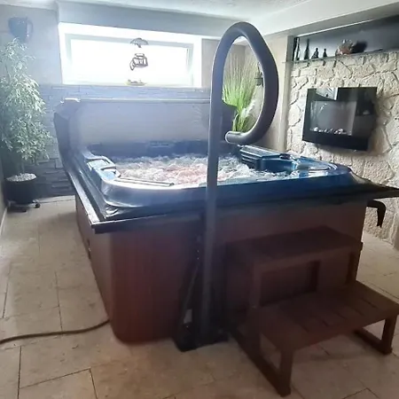 Jacuzzi Et Sauna Privatifs Volmerange-Les-Mines