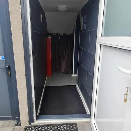 Guest house Jacuzzi Et Sauna Privatifs