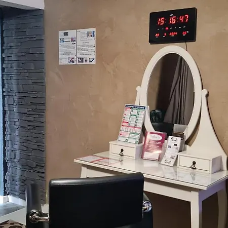 Jacuzzi Et Sauna Privatifs ゲストハウス Volmerange-Les-Mines
